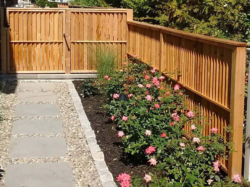 Avalon NJ cap and trim style wood fence